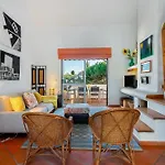 Family Pool & Terrace Διαμέρισμα Βιλαμούρα