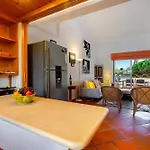 Family Pool & Terrace Daire *