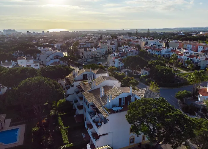 Family Pool & Terrace * Vilamoura