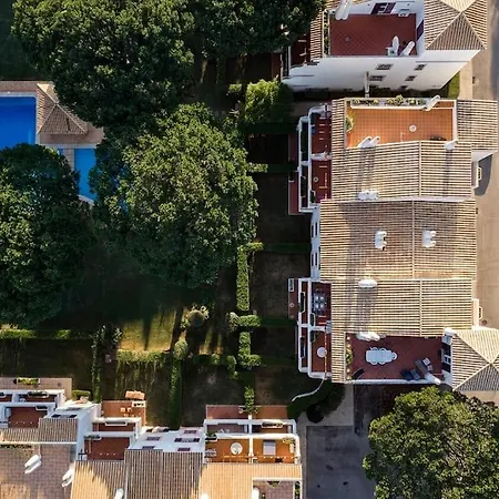 Family Pool & Terrace Διαμέρισμα