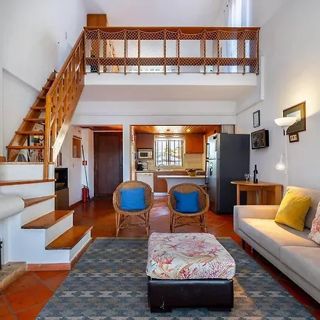 Family Pool & Terrace